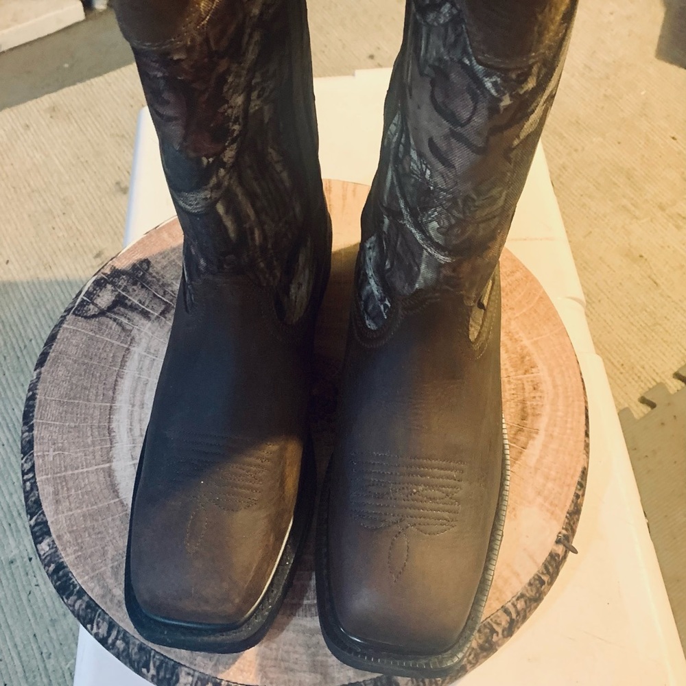 LaCrosse Tall Grass Snake Boots. 17” Mossy Oak